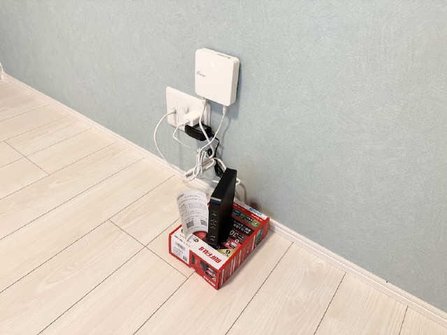 インターネット無料　モデム